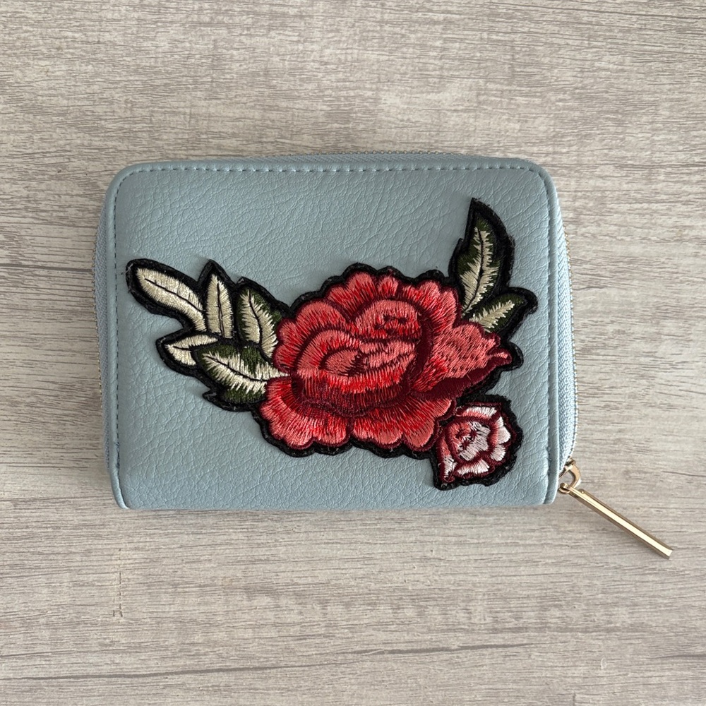 Elegant Blue Floral Embroidered Wallet